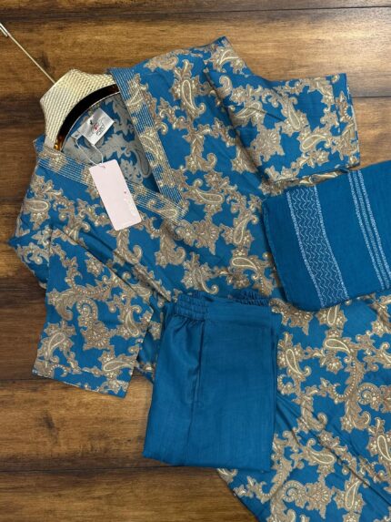 V Neck Vatican Silk Set - VS08