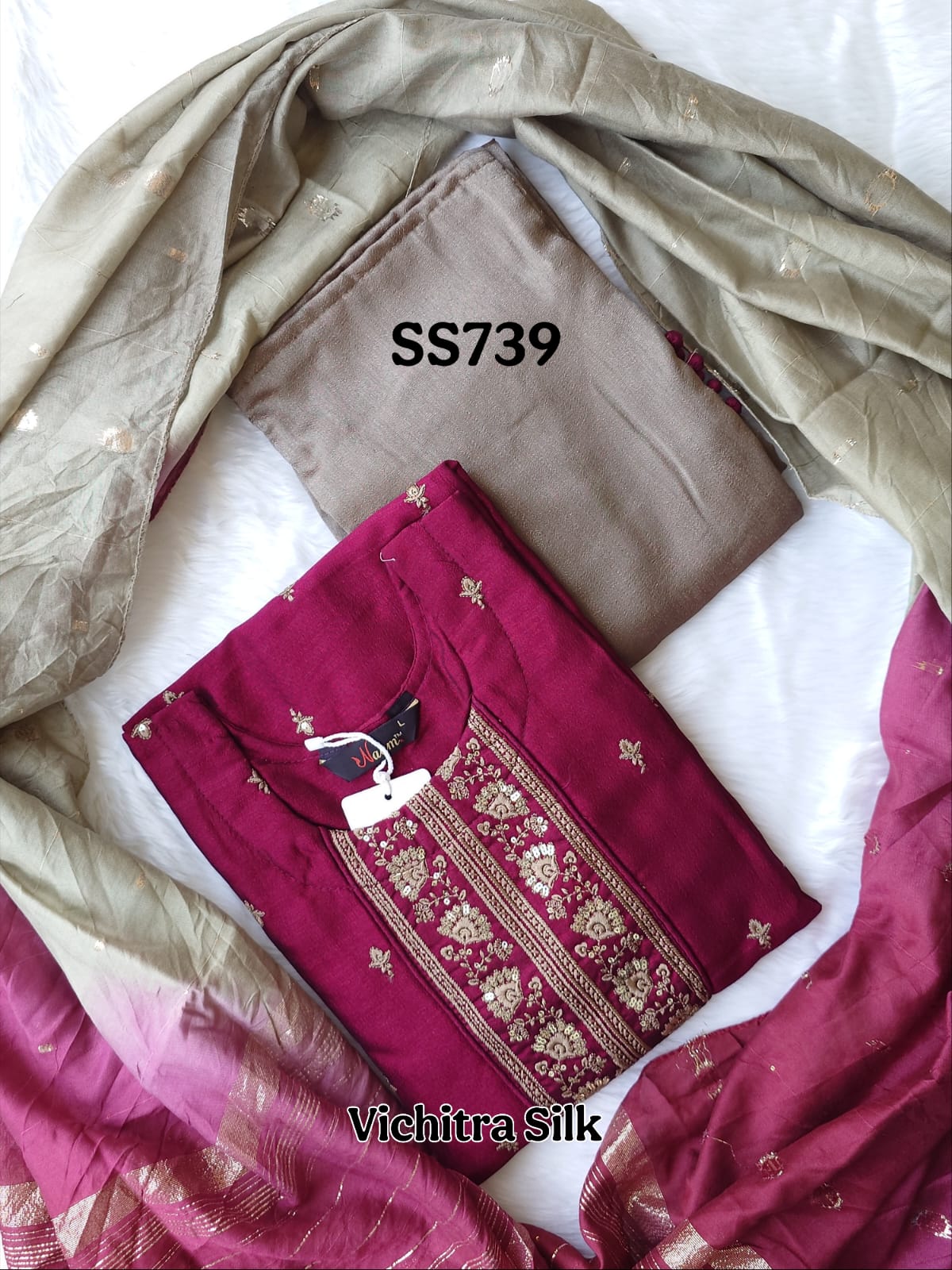 SS739