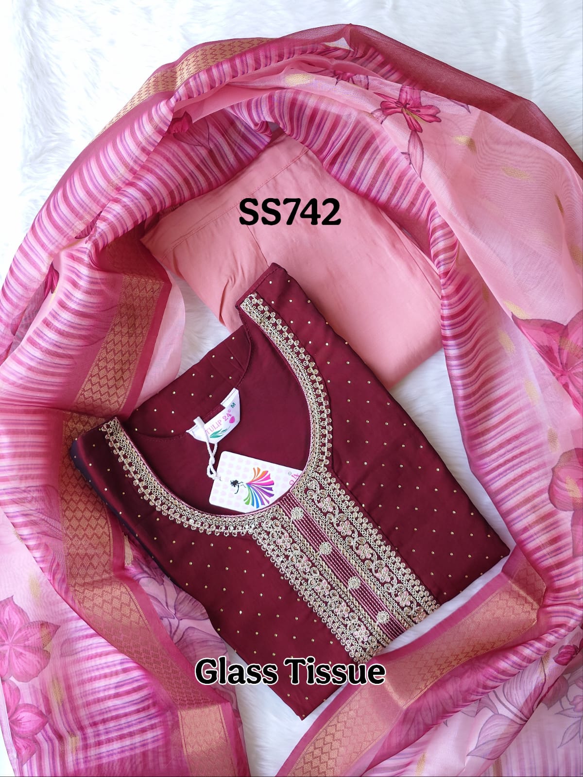 SS742