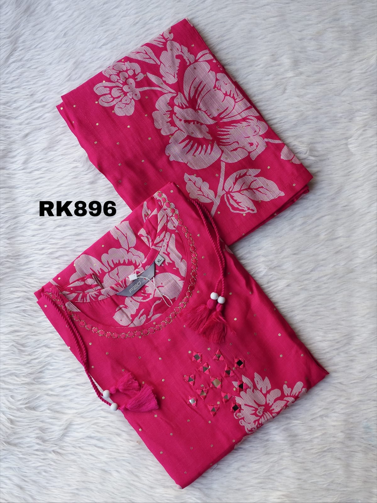 714faa2b-fdf7-4c2f-8234-32ab2cd501a0