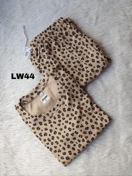 LOUNGE WEAR -LW44